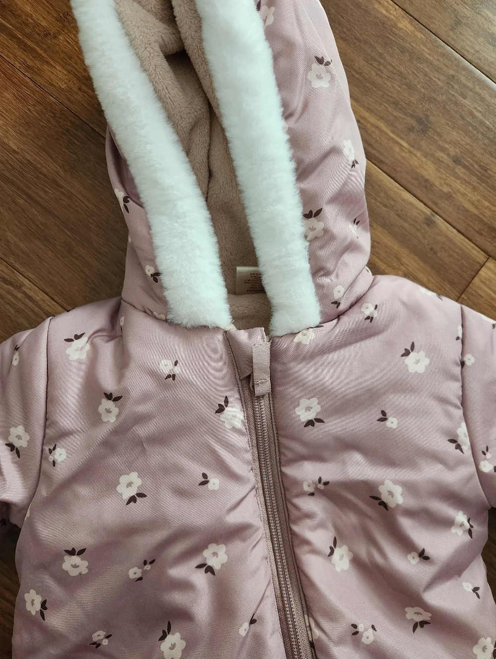 Girls Pink Sherpa Lined One-Piece Water Resistent Snowsuit Jumpsuit, 6-9 Months